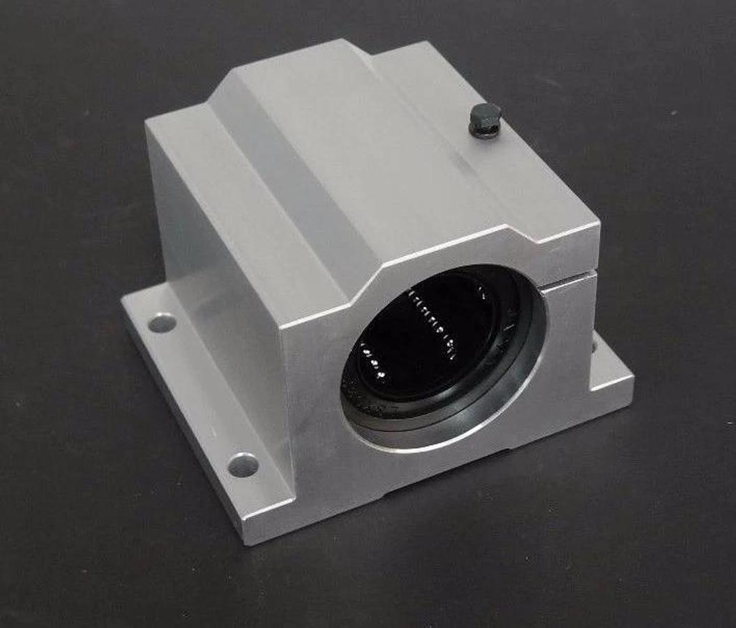 Used NIB SKF LUXD 32-2LS/AJ ALUMINUM HOUSING 4 BOLT PILLOW BLOCK BEARING 2" BORE