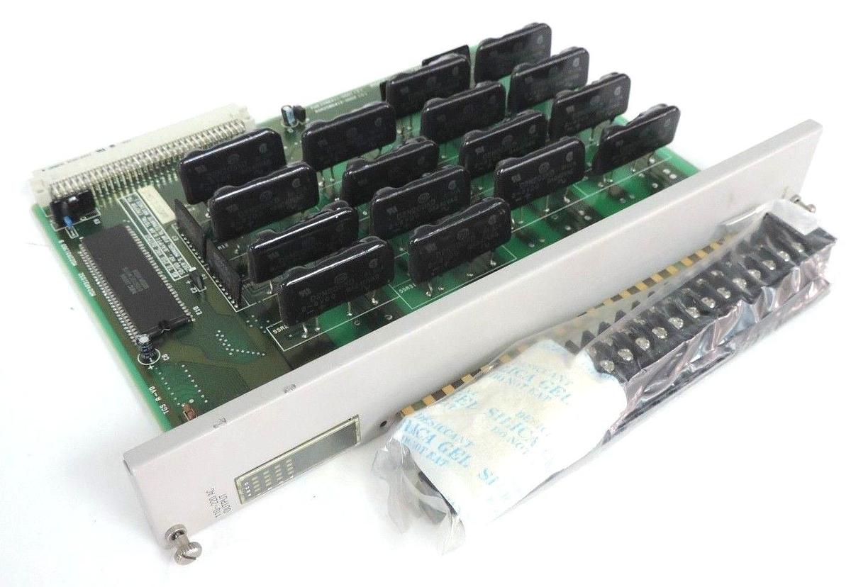 Used NEW SIEMENS 505-4816 MODULE DIGITAL OUTPUT 110-220V-AC, 2586270-0002