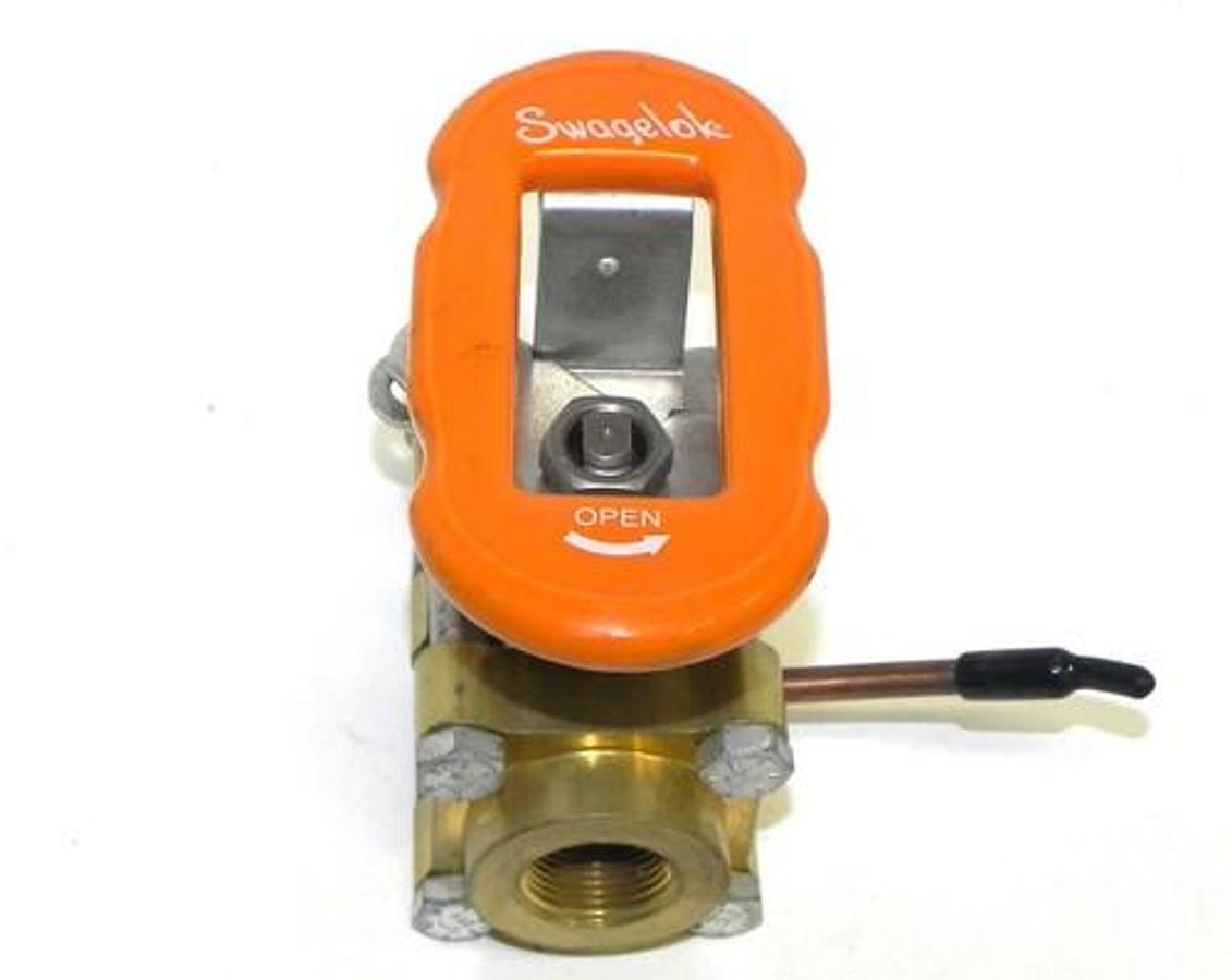 Used NEW SWAGELOK B-65TUVF12-JLK-SS-XP BALL VALVE B65TUVF12JLKSSXP