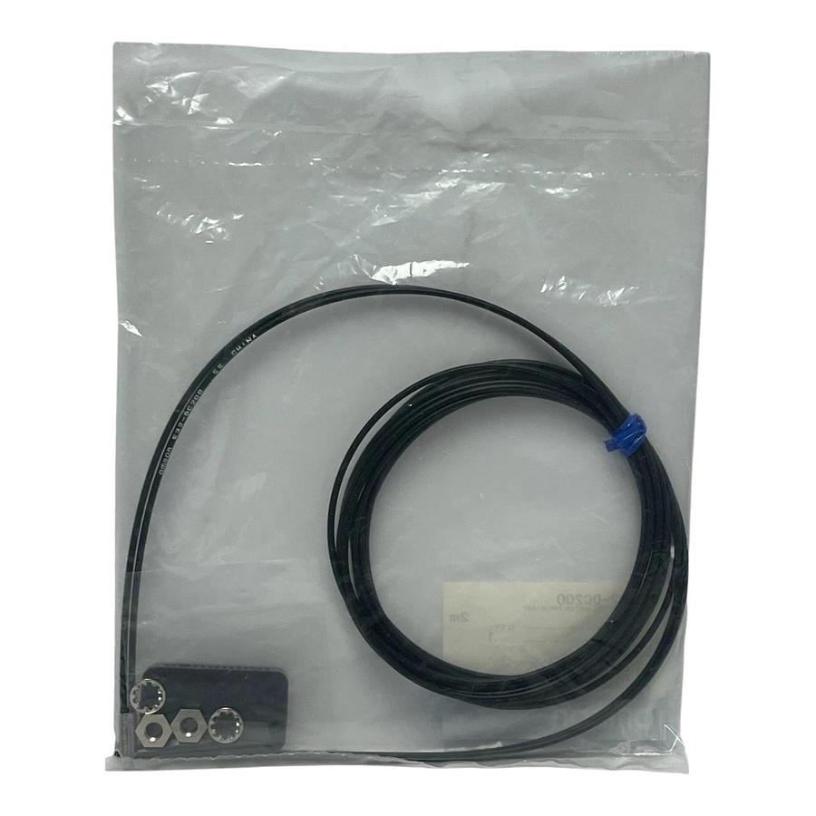 Used Omron E32-DC200 Fiber Optic Sensor Unit Diffuse Reflective M3 - NSFS