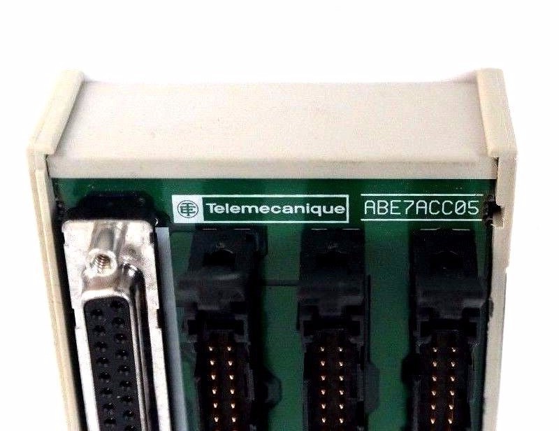 NIB TELEMECANIQUE ABE7ACC05 WIRING ADAPTATOR BASE ABE7-ACC05, 064443