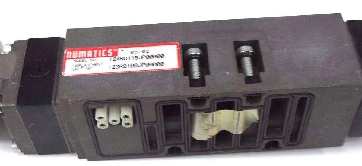 Used NEW NUMATICS I24RQ115JP00000 REGULATOR VALVE I23RQ100JP00000 W/ 214-103 GAUGES