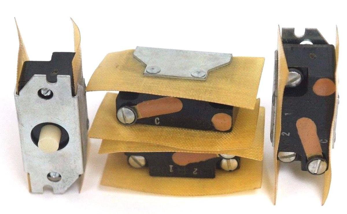 Used LOT OF 4 NEW GENERIC K08AH10F03 PIN PLUNGER SUB MINIATURE BASIC SWITCHES