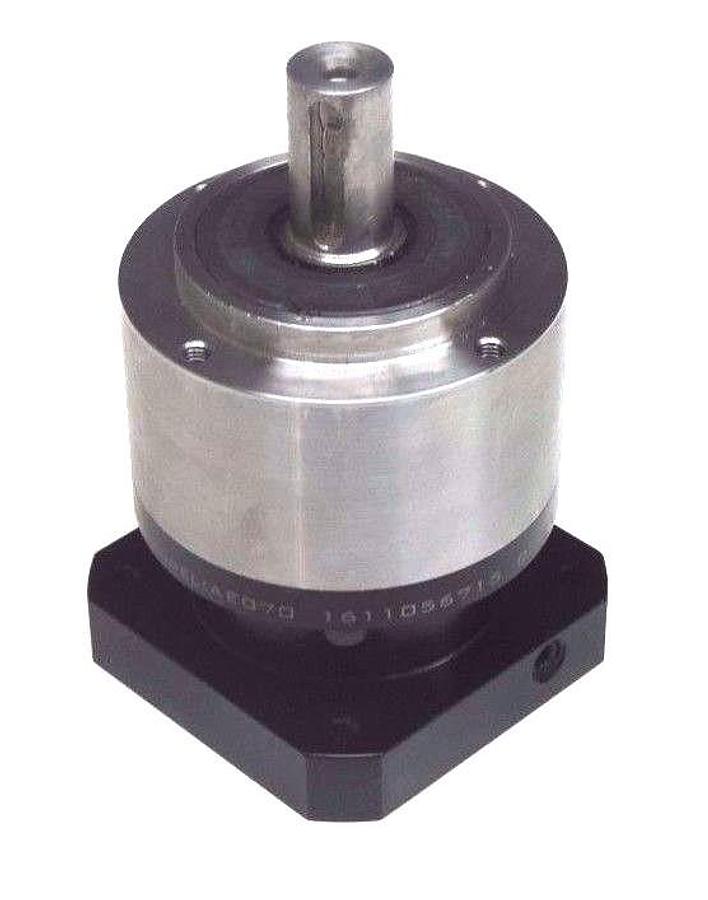 Used NEW APEX DYNAMICS AE070-003 GEAR REDUCER 3:1 RATIO AE070003
