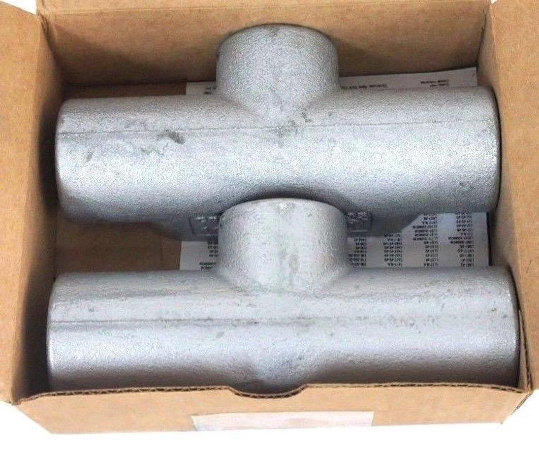 Used BOX OF 2 NEW COOPER CROUSE-HINDS T47 CONDUIT OUTLET BODIES FORM 7, 1-1/4"