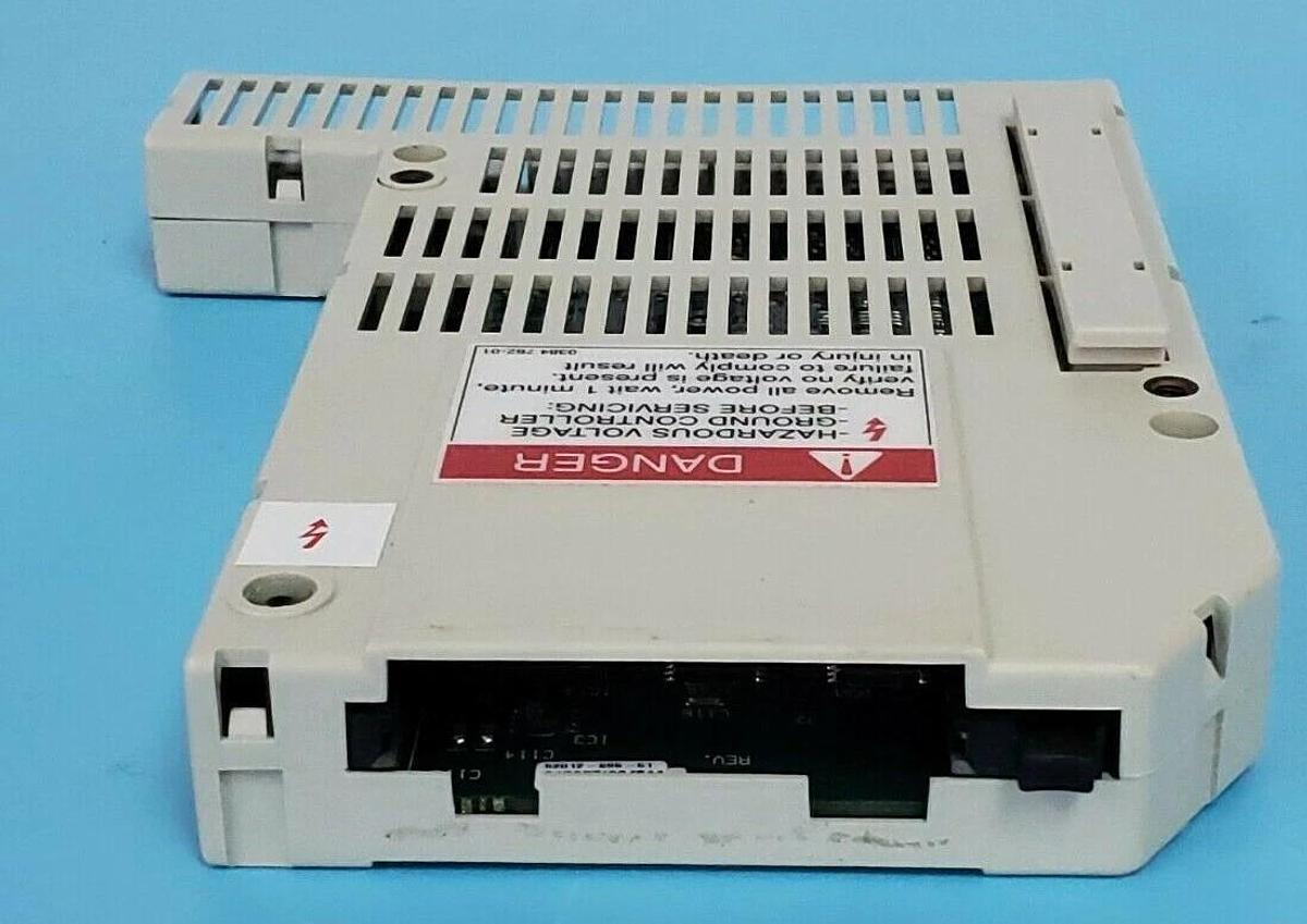 Used SCHNEIDER ELECTRIC SQUARE VW3A66205 COMMUNICATION BOARD INTERFACE ATV66