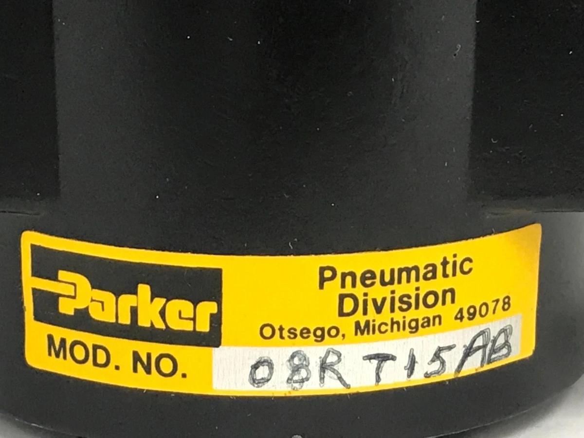 PARKER PNEUMATIC REGULATOR 08RT15AB, MAX INLET 250 PSIG TO 175 DEG. F., 18 BAR