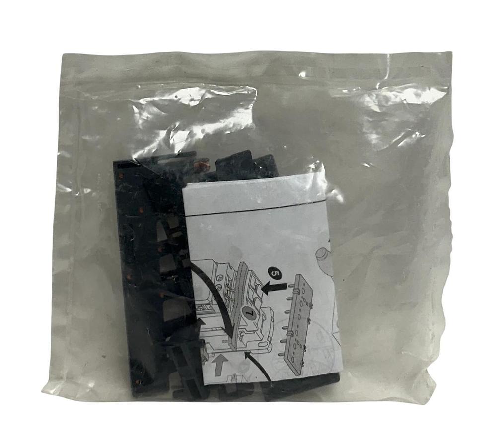 Used SCHNEIDER ELECTRIC LAD9R1V TeSys CONTROL REVERSING SWITCH KIT 3-POLE OEM NSFS