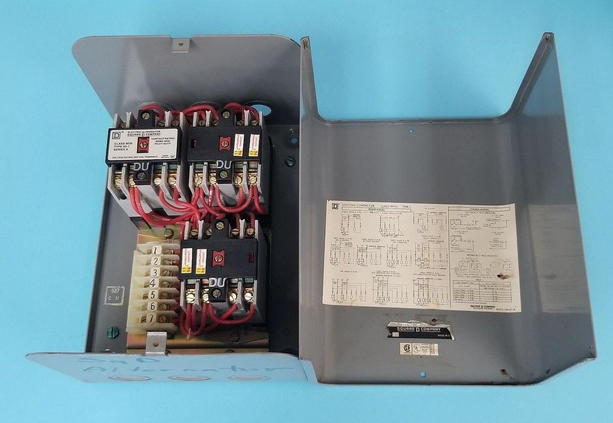 Used SQUARE D 8903 TYPE L LIGHTING CONTACTOR 8501-X0-21S1 , 8501-X0-22S1 120V 60HZ
