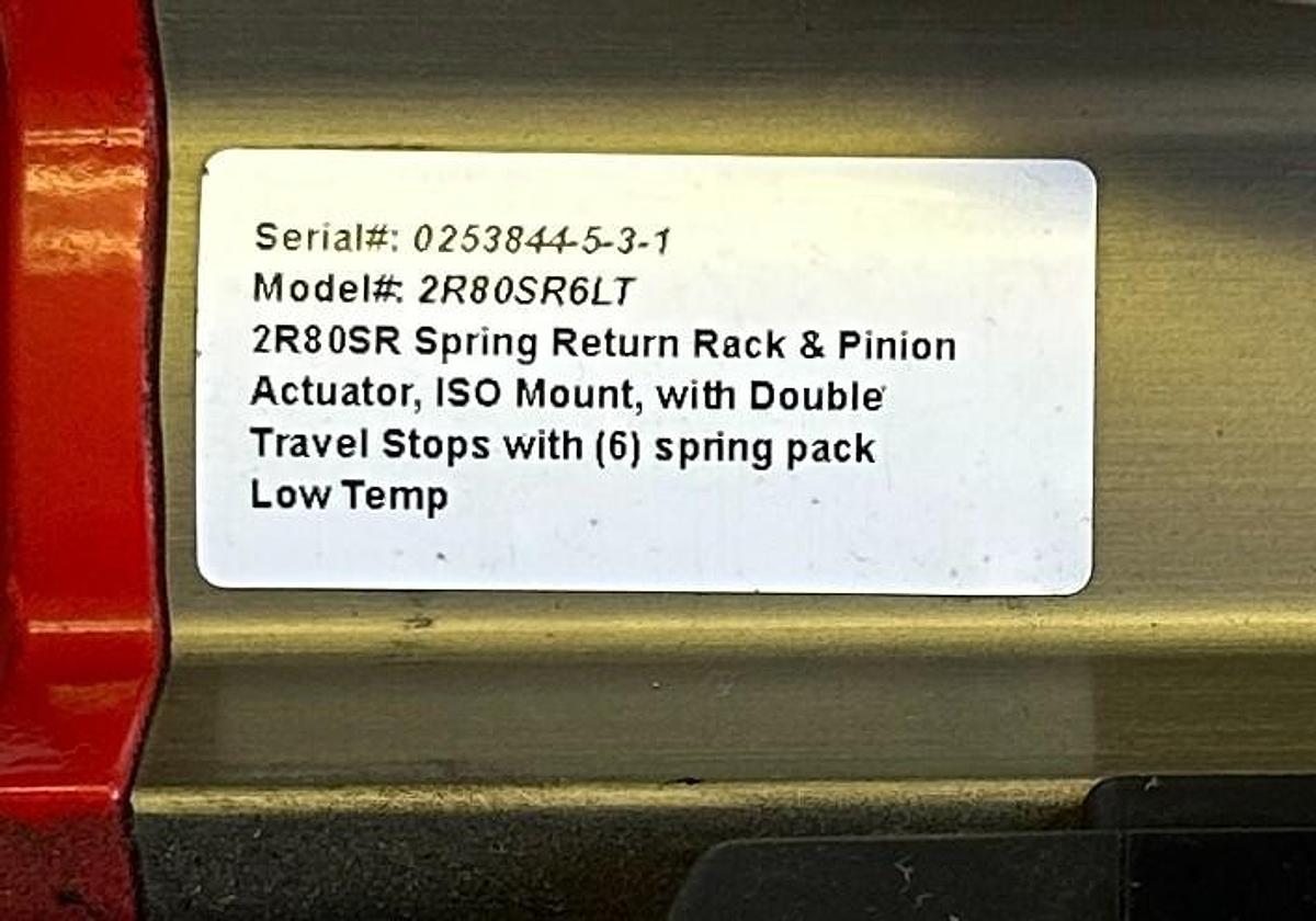 Used NEW TRIAC CONTROLS 2R80SR6LT SPRING RETURN ACTUATOR W/ StoneL QX2VE02SGA SWITCH