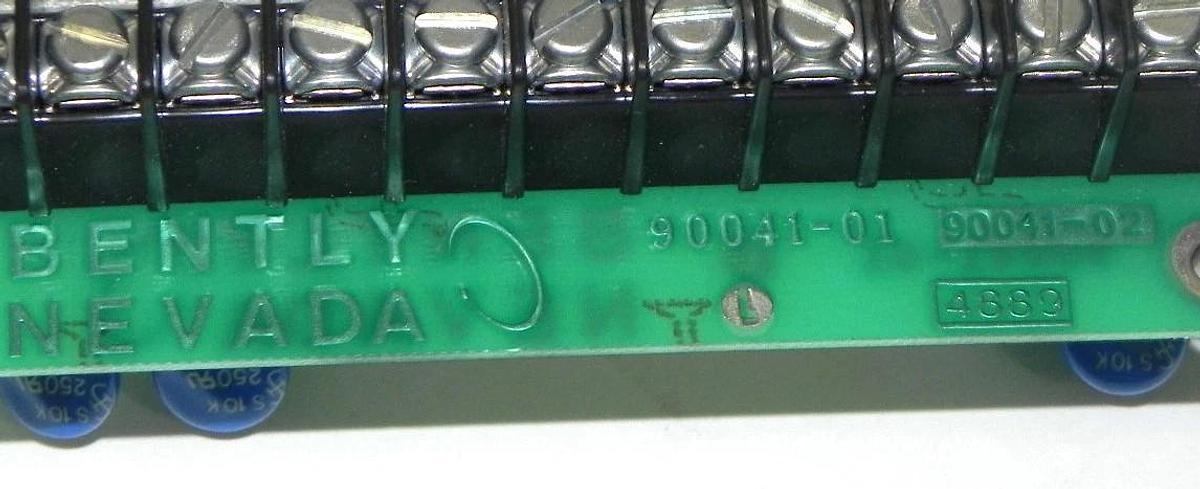 Used BENTLY NEVADA 90040-13 RELAY MODULE 9004013