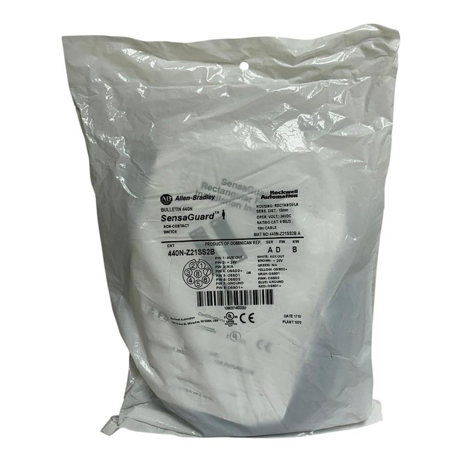 New Allen-Bradley 440N-Z21SS2B SensaGuard Switch Ser A 10m Cable