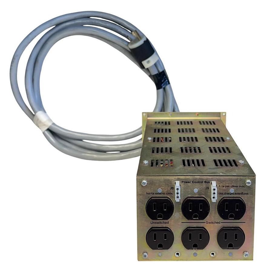 Used DEC DIGITAL 877-DA / 877DA POWER DISTRIBUTION UNIT POWER SUPPLY 120V 24A USNP