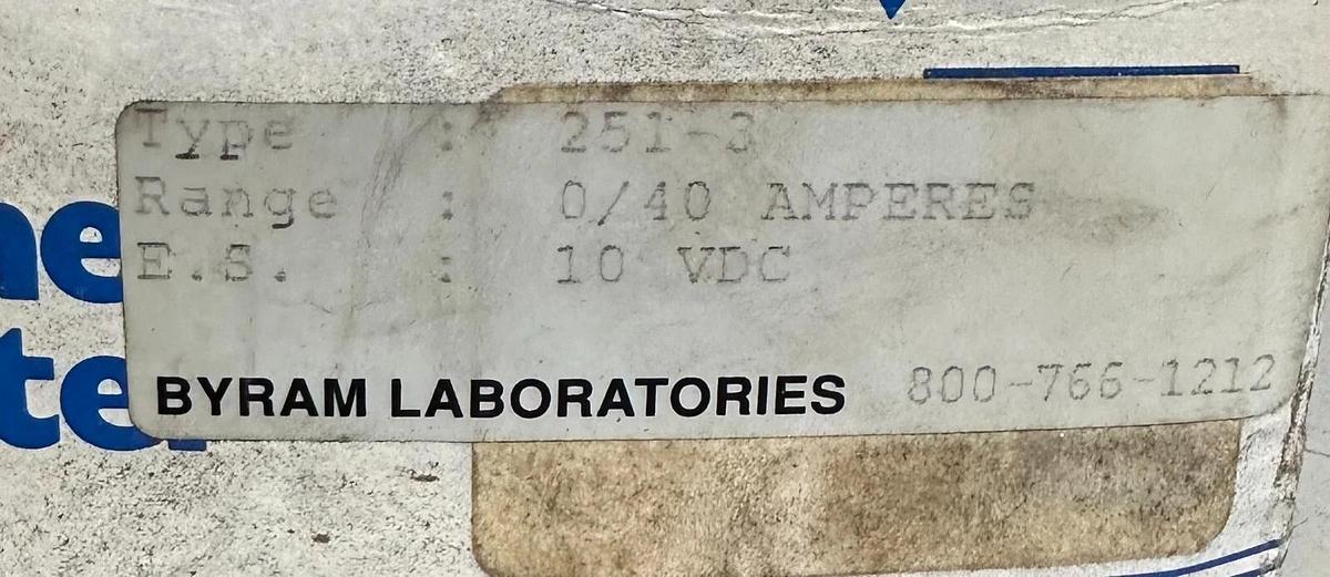 NEW YOKOGAWA BYRAM LABORATORIES 251-3 / 2513 PANEL METER 0/40A 10VDC