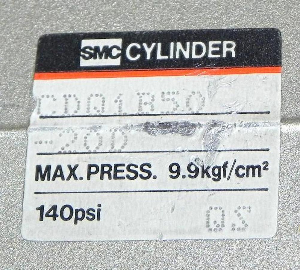 Used SMC CDQ1B50-20D CYLINDER CDQ1B5020D 140PSI