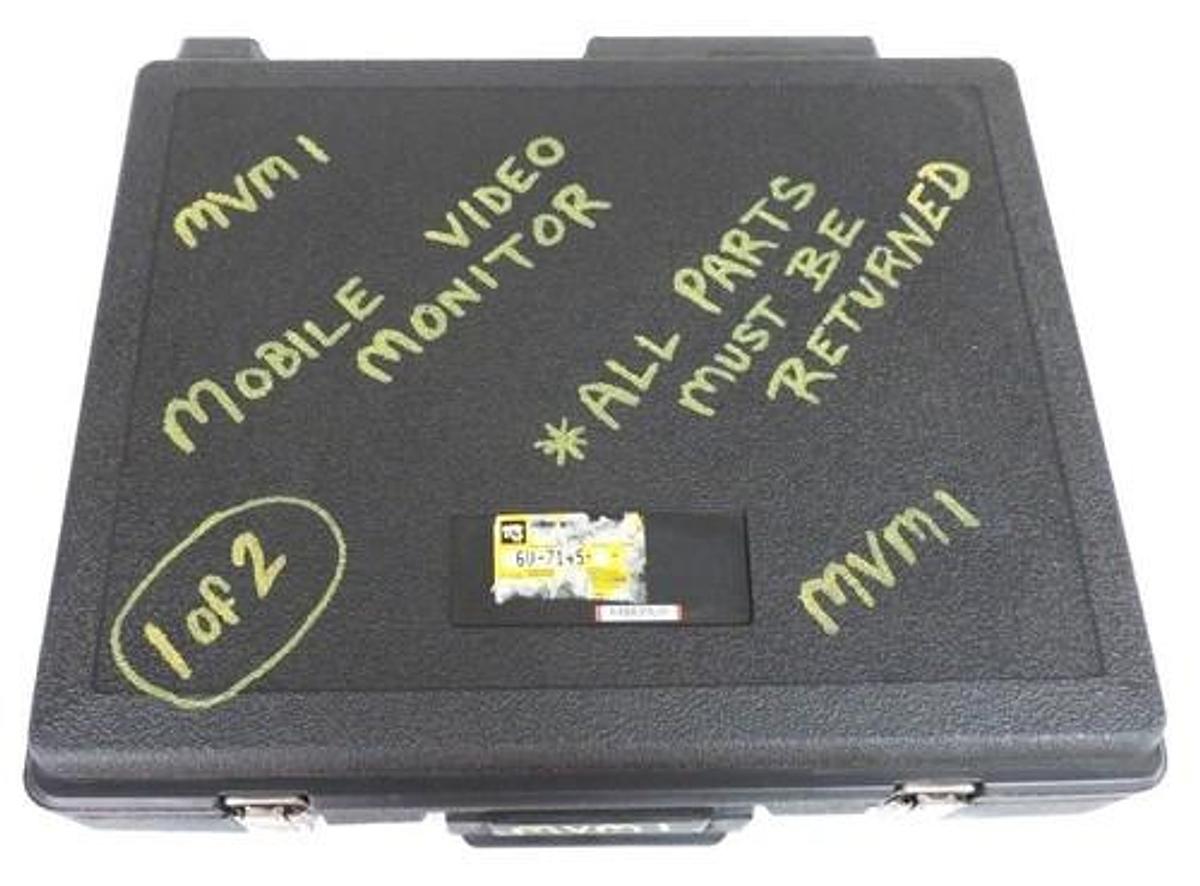 Used NEW MOBILE AUTHORITY 5.6" MOBILE VIDEO LCD MONITOR M58, SLCD-560R, & ACCESSORIES