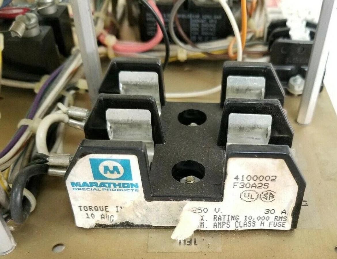 Used POLYSPEDE RSC-300 ADJ. SPEED DRIVE OPTION: S21, J2 INPUT: 230V, E1530-052