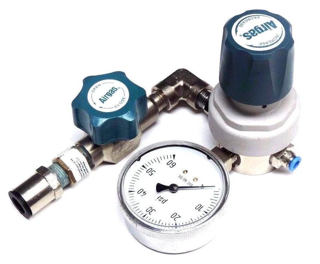 Used AIRGAS Y11-210B SPECIALTY GAS REGULATOR 3500 MAX PSI Y11210B