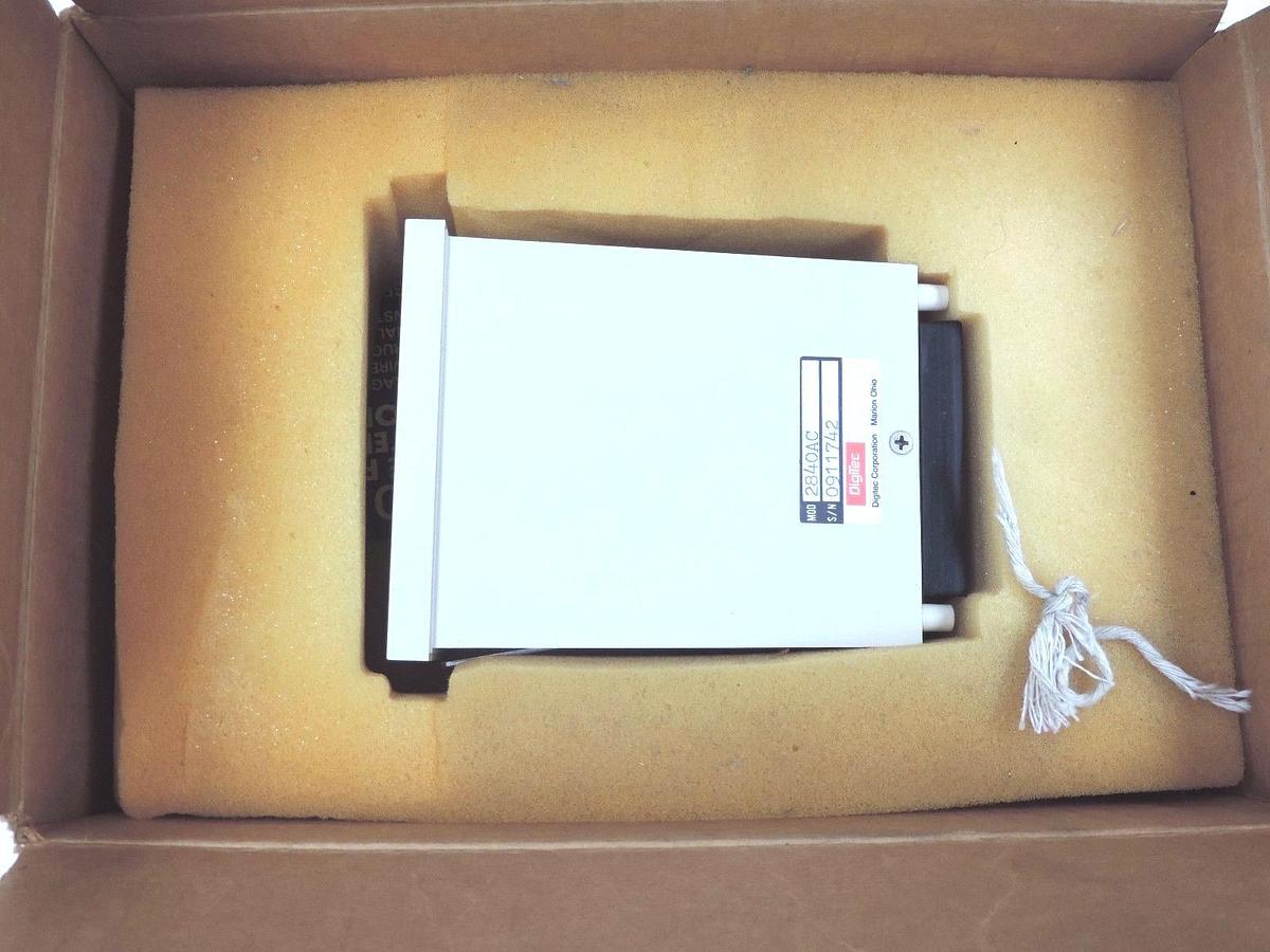 Used NIB DIGITAC 2840AC DIGITAL PANEL METER CONTROLLER 5 DIGIT