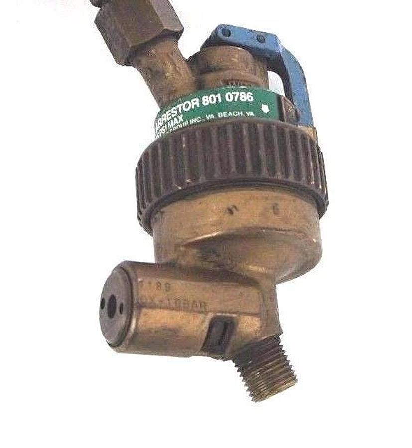 Used VICTOR EQUIPMENT S361C COMPRESSED GAS REGULATOR 373838 200PSI W/ AIRCO 8010786