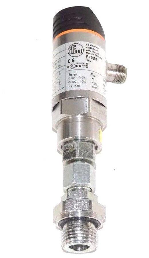 Used IFM EFECTOR PN7004 PRESSURE SENSOR, 18-36V DC, 250mA, PORT SIZE: G 1/4