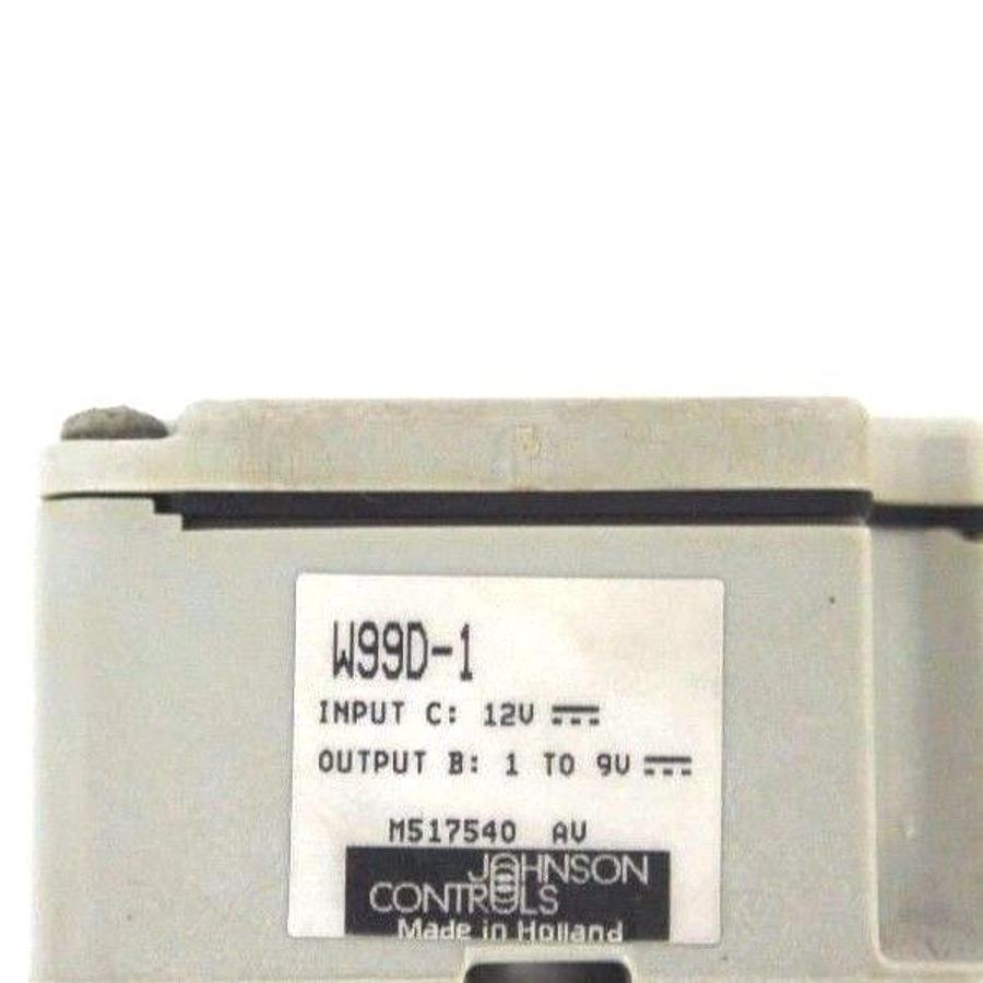 NIB JOHNSON CONTROLS W99D-1C HUMIDITY TRANSMITTER RANGE: 10 TO 90% RH