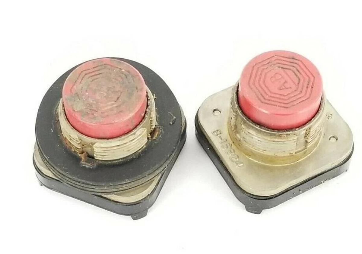 Used LOT OF 2 ALLEN BRADLEY 800T-BA RED PUSH BUTTON SER. B
