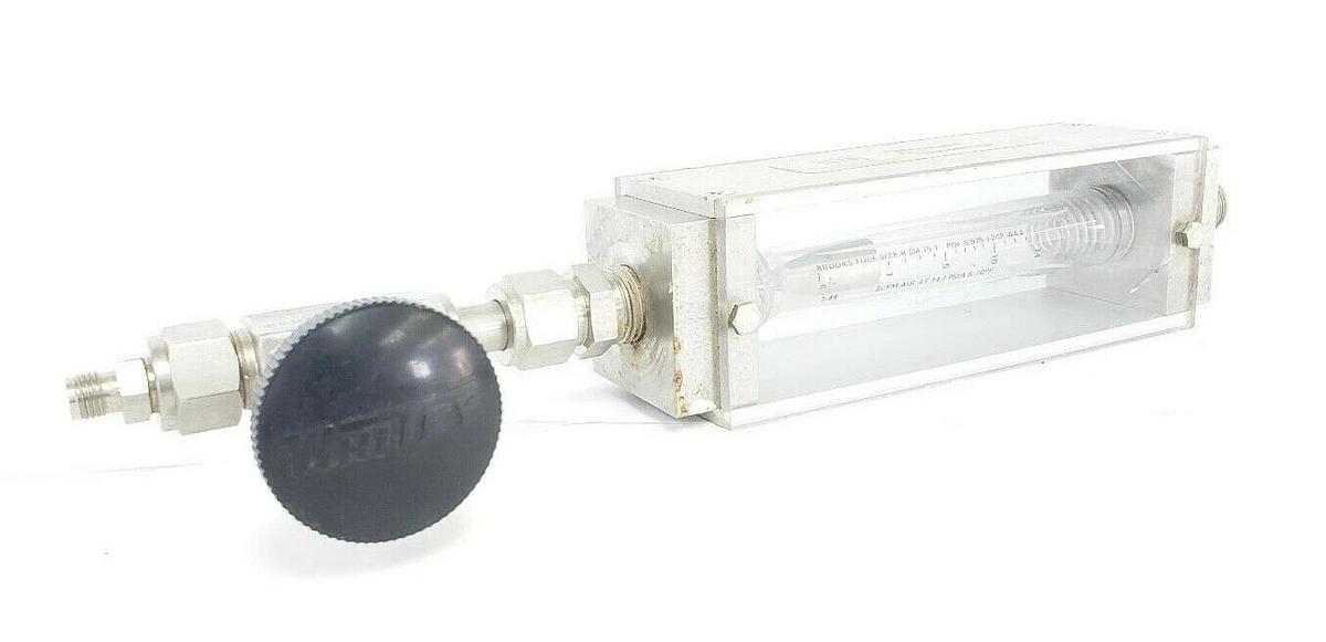 Used BROOKS 1305D08A1B1A FLOW METER 1-14 SCFM AIR R-8M-75-1 S-925-J-202-AAA