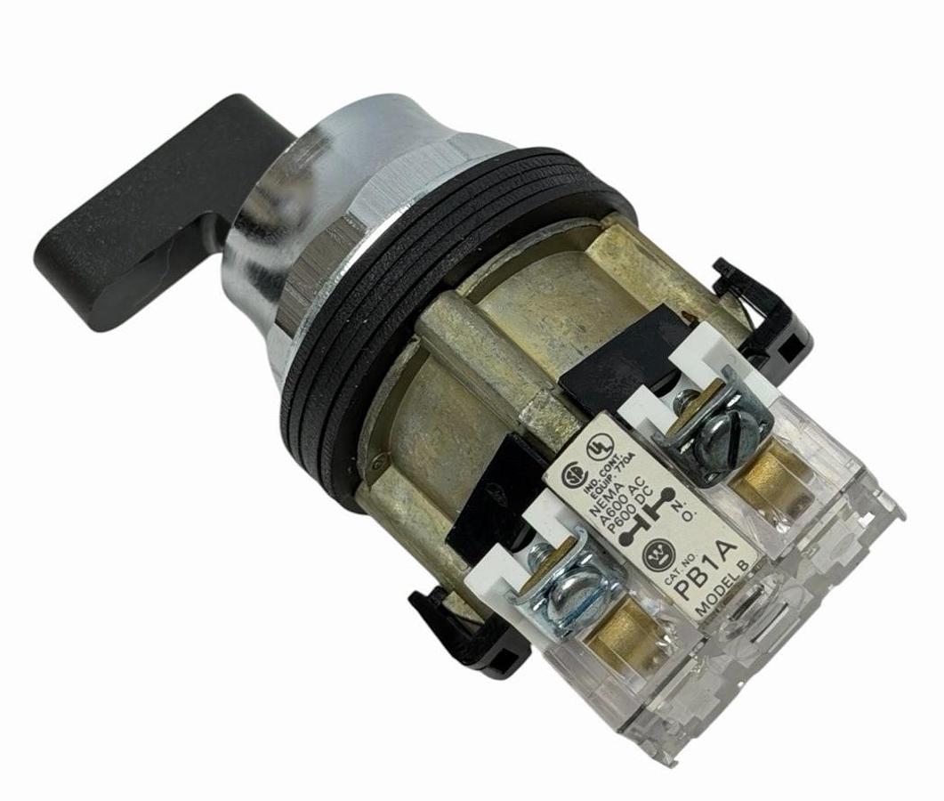 Used NIB WESTINGHOUSE PB1OFFON MODEL B HEAVY DUTY PUSHBUTTON "ON-OFF" 2-POS.