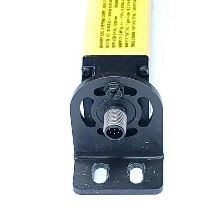Used BANNER SLSCE30-1200Q8 EZ-SCREEN EMITTER RESOLUTION - 30 MM LENGTH - 1200 MM