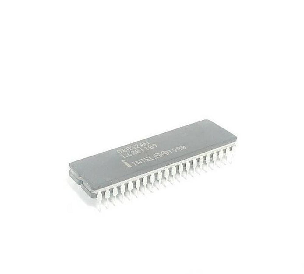 LOT OF 9 NEW INTEL D8032AH MICROCOMPUTER IC L6201109 8-BIT HMOS CDIP40