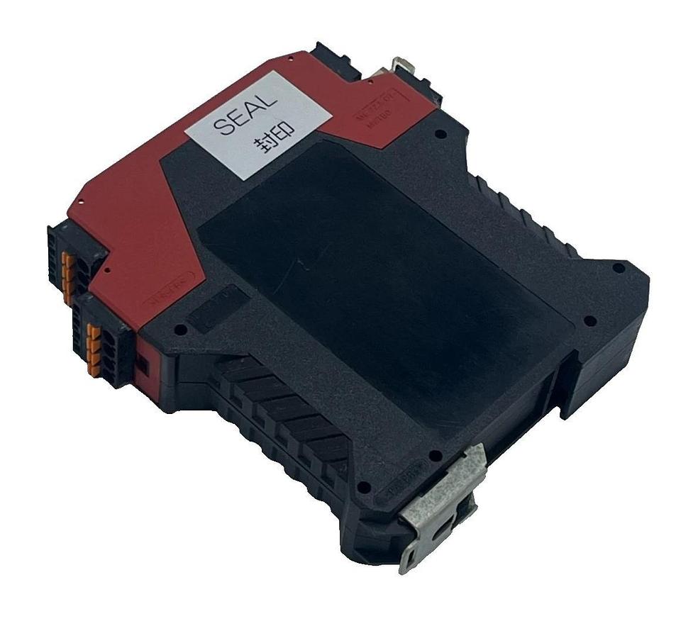 Used IDEC HR2S-301P Safety Relay Module 24VDC Dual Channel 3 N.O. Safety Outputs HR2S
