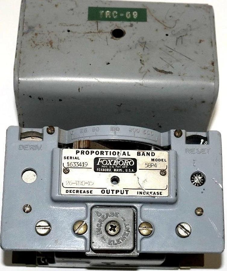 Used FOXBORO 58P4 PROPORTIONAL BAND CONTROLLER 26-TRC-15