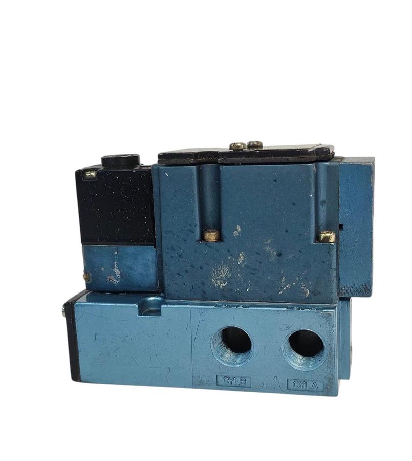 Used MAC 6211C-000-PM-112DA SOLENOID VALVE 6200 SER. 4WAY W/ PME-112DABE PILOT VALVE