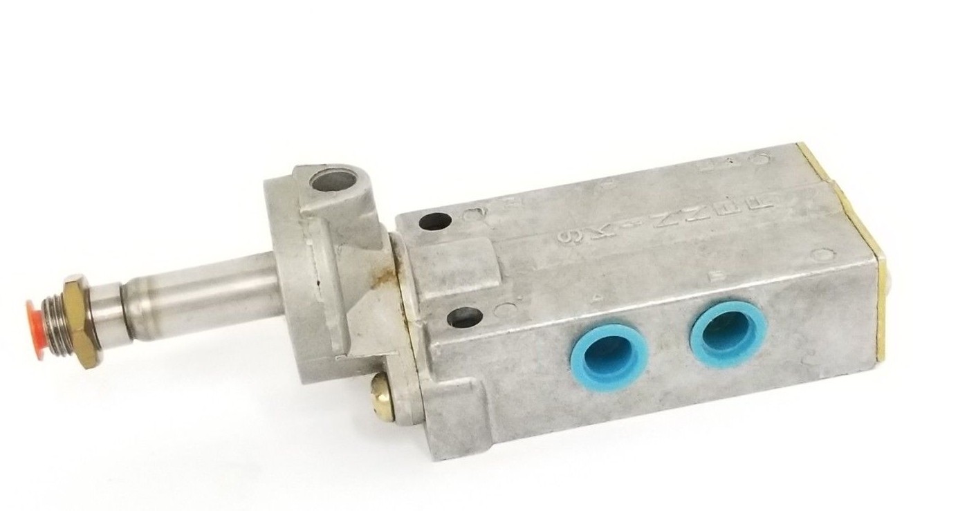 Used NEW HONEYWELL SKINNER 5-PORT VALVE ASSEMBLY