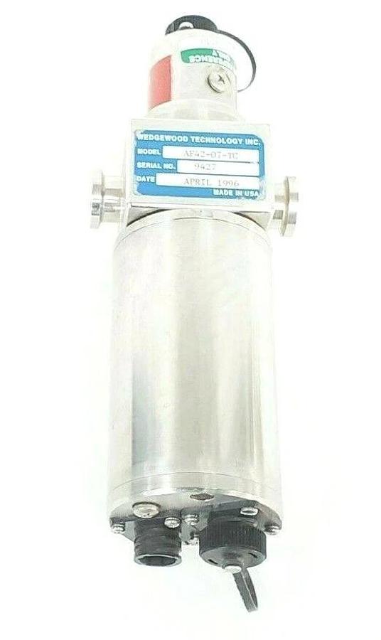 Used WEDGEWOOD TECHNOLOGY INC. AF42-07-TC OPTICAL SENSOR 4/4/8 PIN MALE CONNECTORS