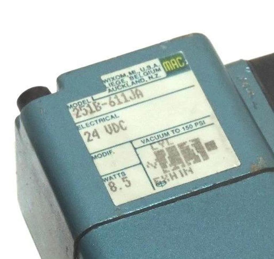 Used MAC 251B-611JA SOLENOID VALVE 24VDC 251B611JA