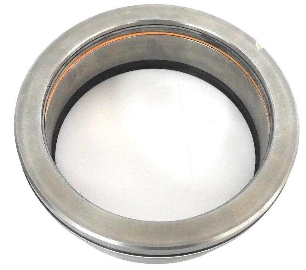 NEW HYDRO LINE HYD-N5-660-44 IRON GLAND WITH LLIP NBR SEALS 5-1/2" N5-660-44