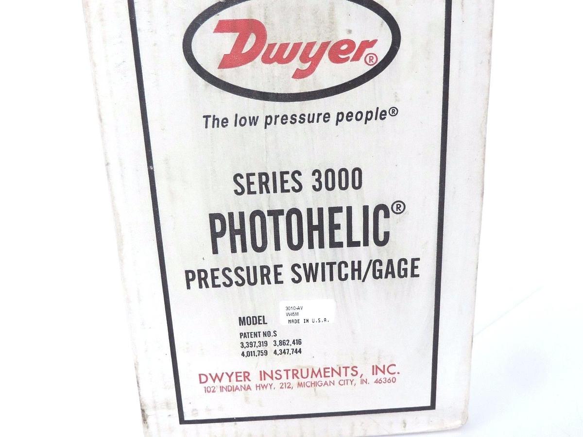 NIB DWYER 3010-AV PRESSURE GAUGE PHOTOHELIC 3010AV, 0-10IN OF WAER 25PSIG