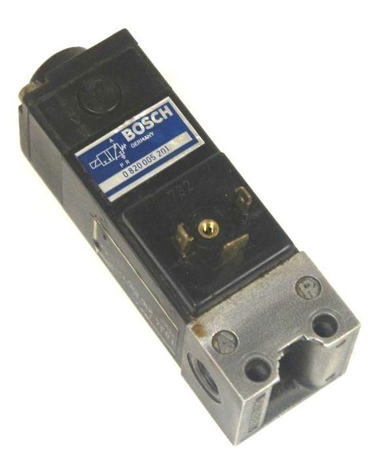 Used BOSCH 0 820 005 201 SOLENOID VALVE W/ 1 824 210 104 AND W/ 1 825 503 024