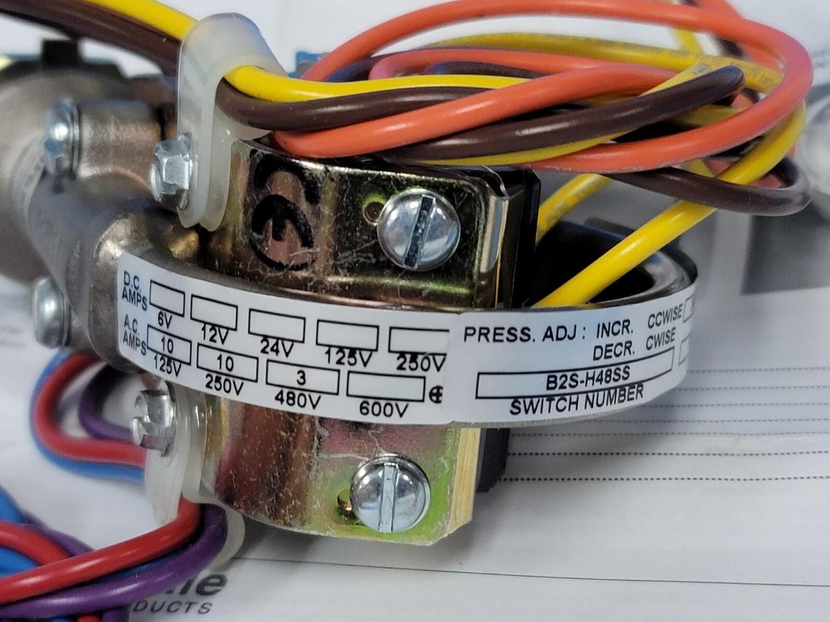 Used NEW BARKSDALE B2S-H48SS B2S SERIES PRESSURE SWITCH B2SH48SS
