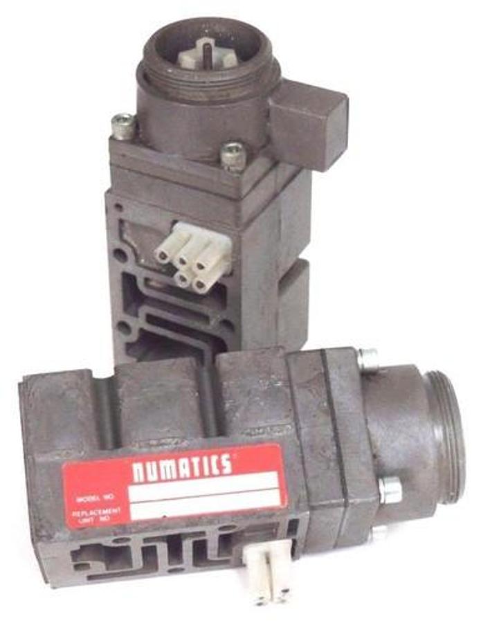 Used LOT OF 2 NUMATICS 152RS100J PRESSURE REGULATOR VALVES