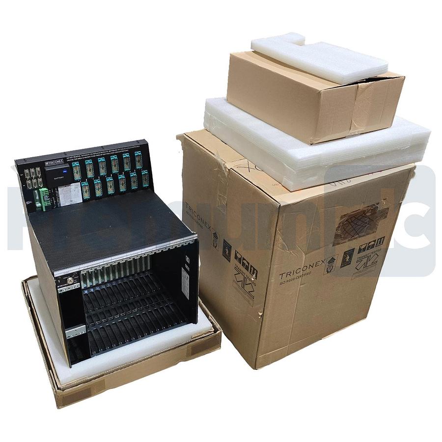 Triconex 8110 EcoStruxure Tricon SIS High Density Main Chassis 3000602-100 NEW