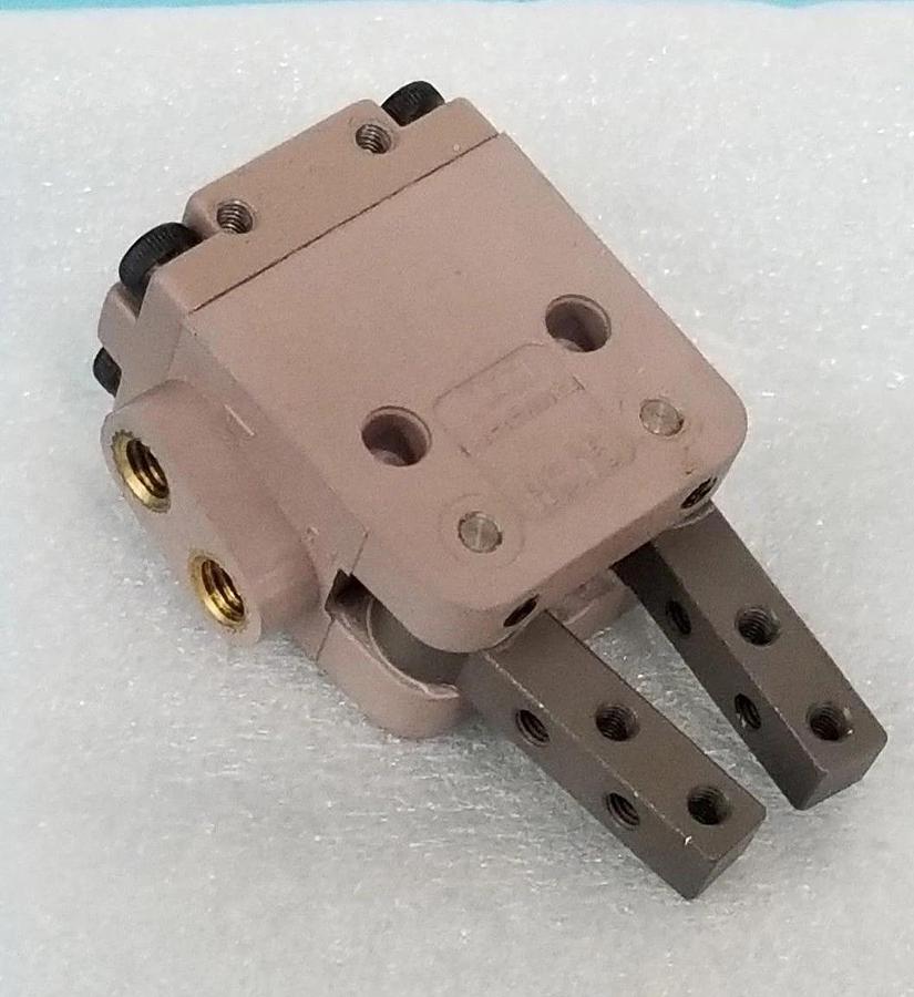 Used NIB HARMO HC15AP AIR CHUCK ID. NO. 0S2Z9L, HC 15AP