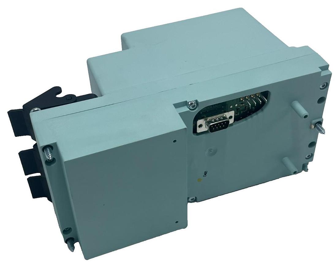 Used Siemens 3RK1304-5LS40-4AA3 SIRIUS M200D Motor Starter DSS Std 0.55kW 400-500V