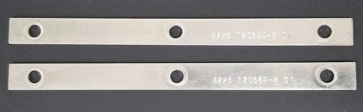 Used LOT OF 2 GENERIC A226 120884-8 01 PLATES