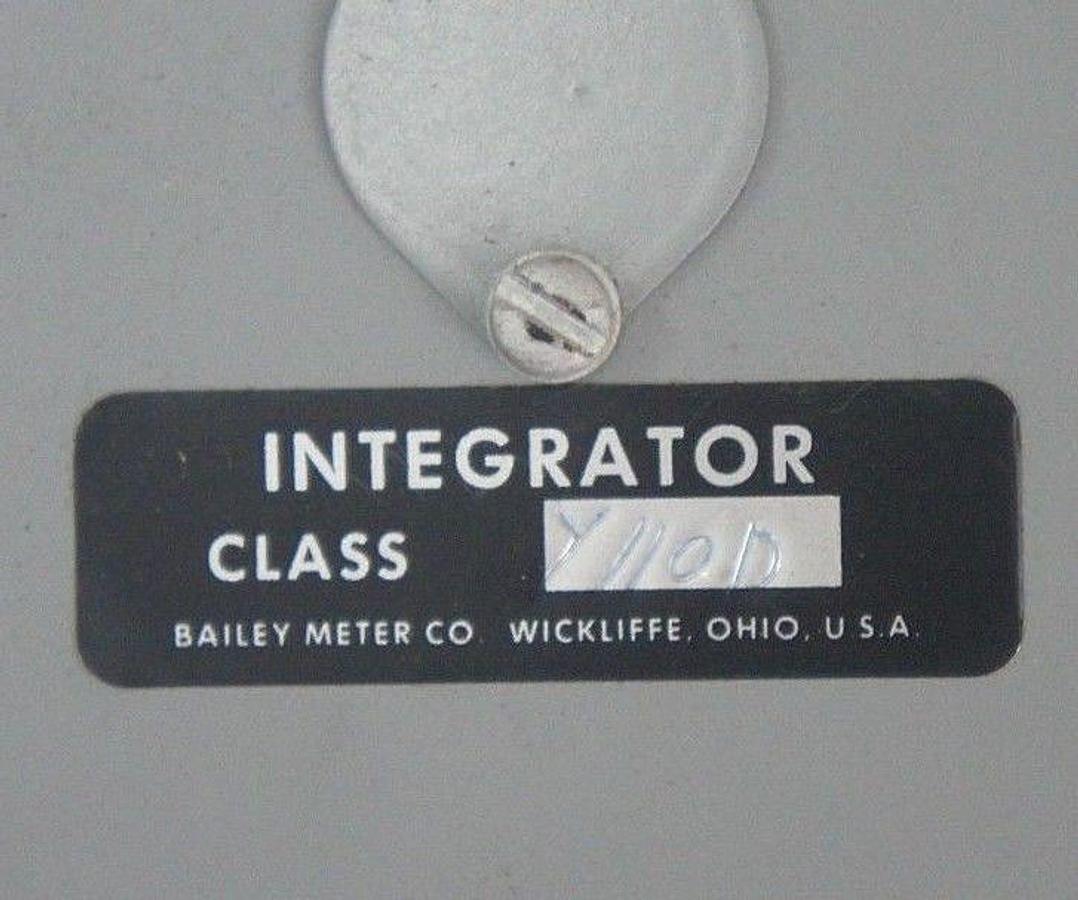 Used NEW BAILEY METER CO. CLASS Y110D INTEGRATOR