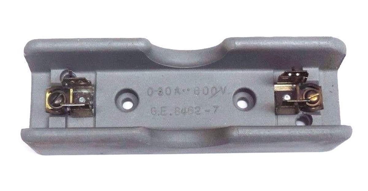 Used LOT OF 3 NEW GENERAL ELECTRIC GE8462-7 FUSE HOLDERS 0-30A 600V GE84627