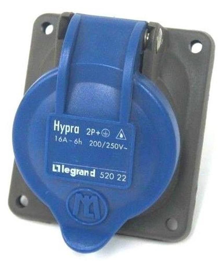 Used LEGRAND HYPRA 520-22 PANEL MOUNT RECEPTACLE, 2P+, 16A-6H, 200/250V, 52022