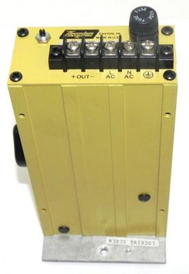 Used ACOPIAN B10TN100 POWER SUPPLY
